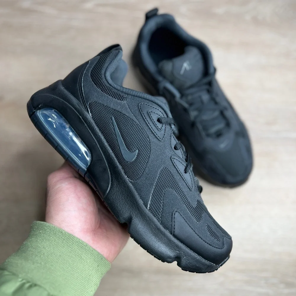 Nike Air Max 200